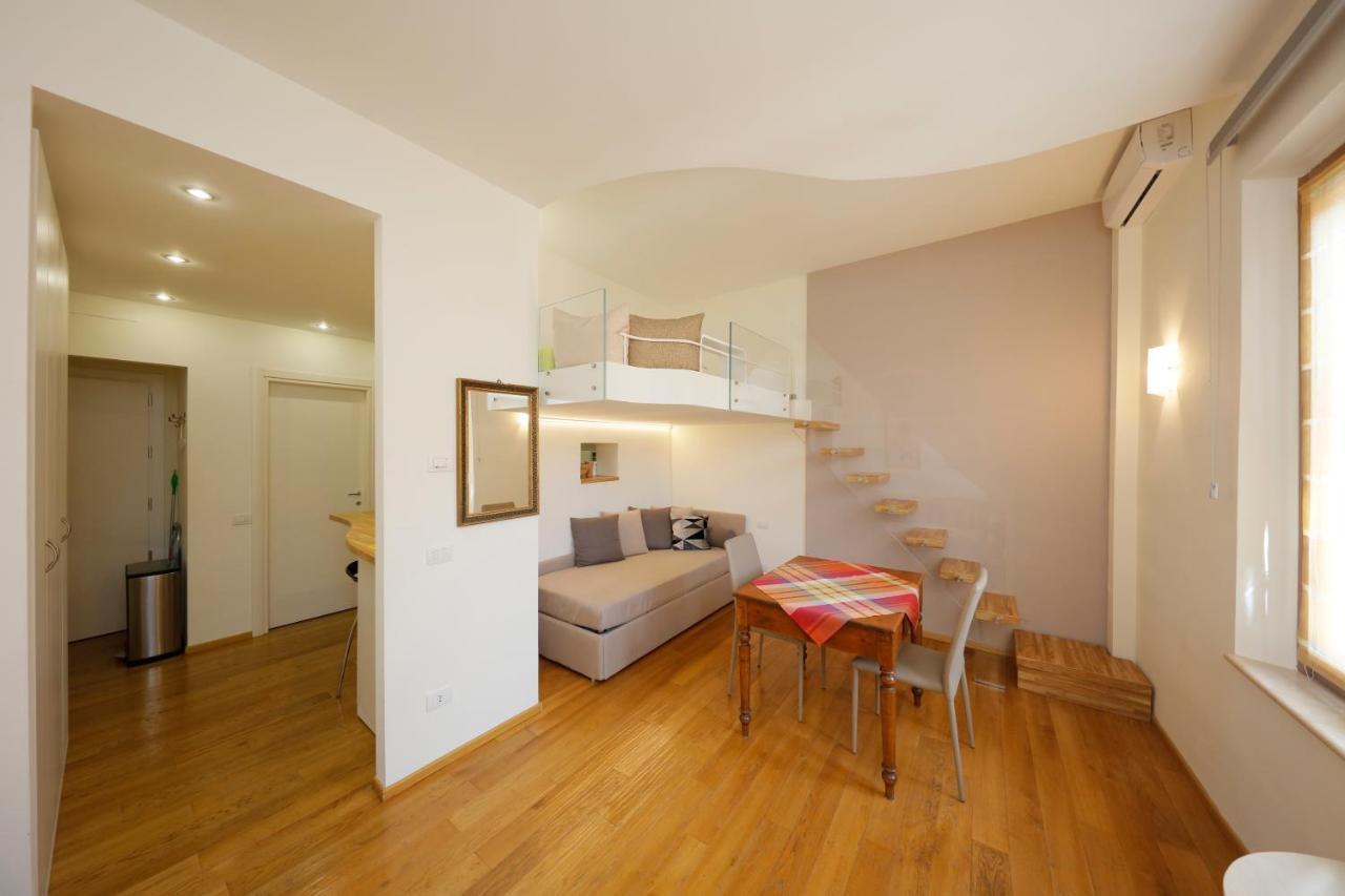 Uptown - Sabrina's Cozy Apartamento *
